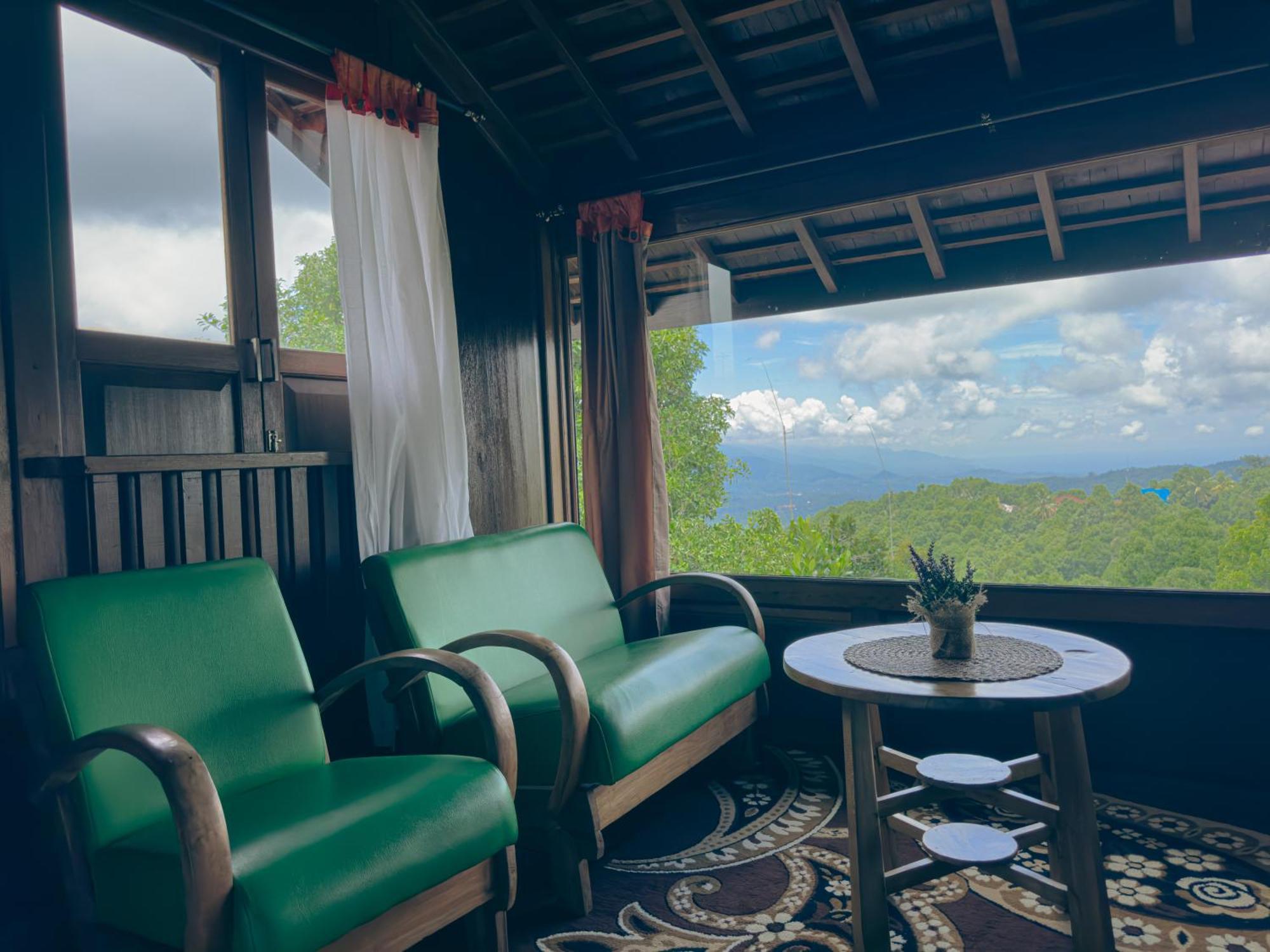 Munduk Tjeraki House Guest House Exterior photo