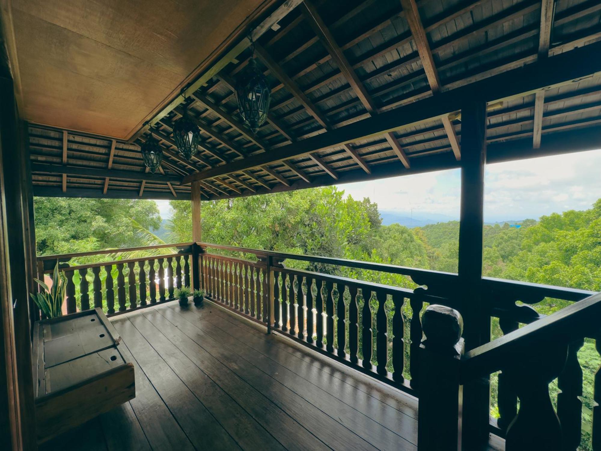 Munduk Tjeraki House Guest House Exterior photo